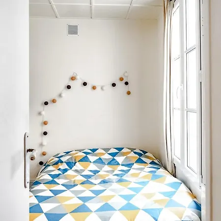 Beautiful Studio Next To From Notre Dame Cathedral Parigi